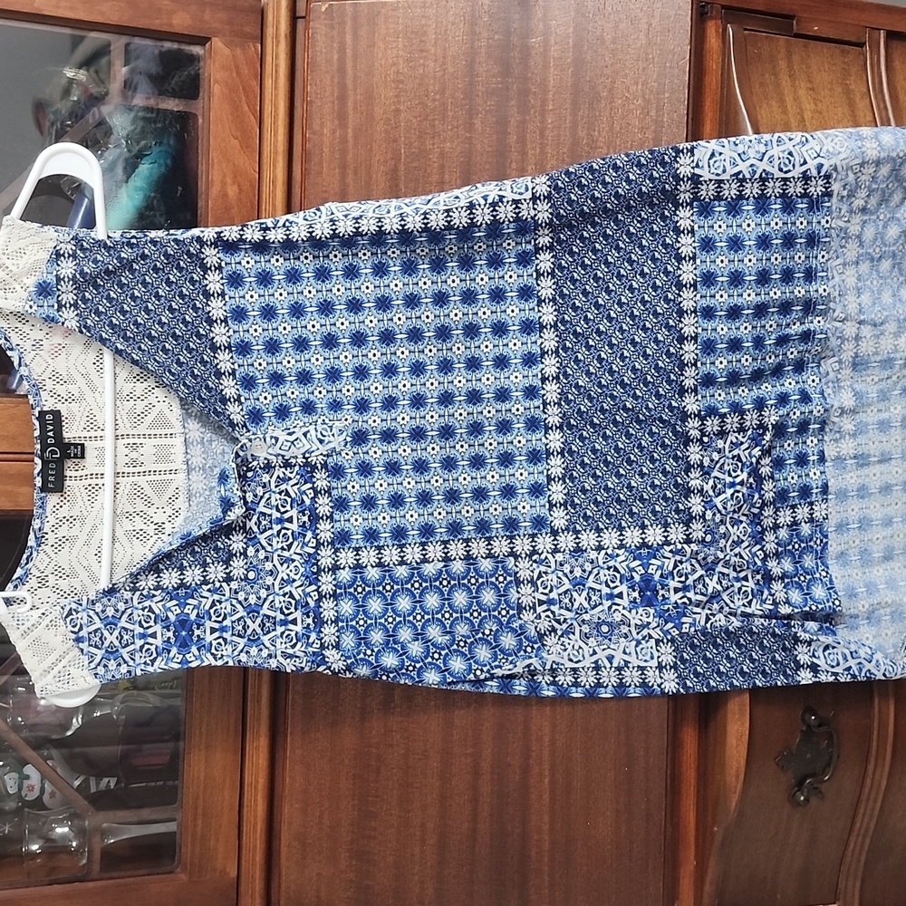 Fred David Blue and White Patterned Blouse